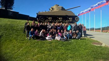 Učenci OŠ Boštanj obiskali Notranjsko