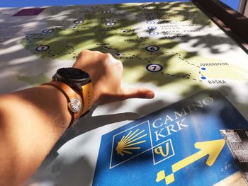 POTOPIS VALERIJE JAKOP: CAMINO KRK - PEŠ OKOLI »ZLATEGA OTOKA«