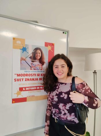 Prva samostojna razstava mlade umetnice Alexandre Brglez Boshra v Knjižnici Vojnik