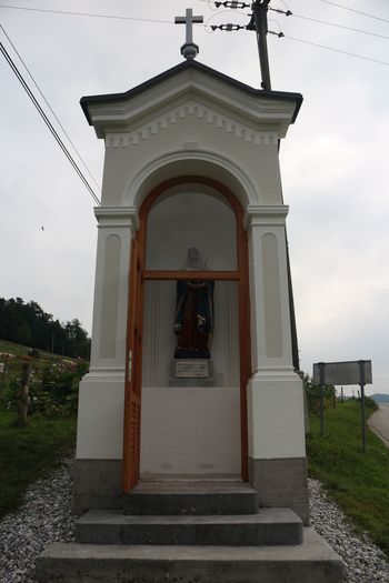 Končana obnovitvena dela na kapelici - Prevalje pod Krimom