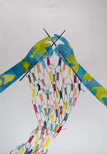 Razstava slovenskih finalistov 34. mednarodnega natečaja Plakat miru z geslom »Vsi smo povezani« v KGLU