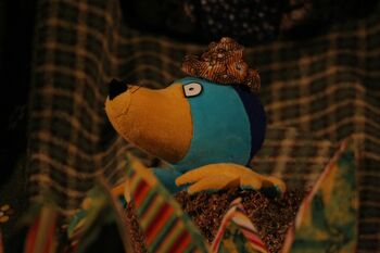 Lutkovna predstava Kakec, ki je padel z neba