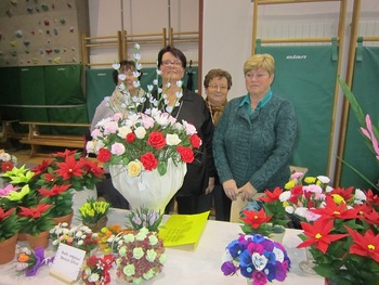 Več tisoč cvetov na Vranskem