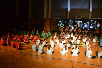 Plesna pravljica Za dva groša usode