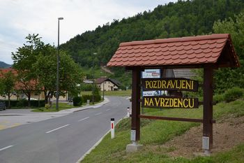 Obnova okrasnega kozolčka
