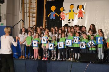 Z roko v roki za šolski sklad