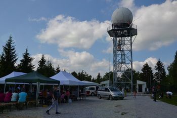 Pasja ravan vse bolj privlačna Pasja ravan vse bolj privlačna