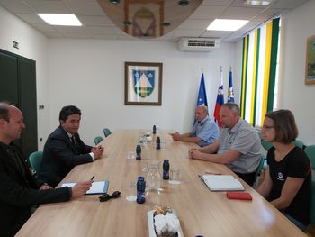 Obisk generalnega konzula v Kobaridu Obisk generalnega konzula v Kobaridu