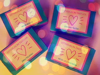 Ustvarjalna škatlica za otroke