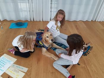 NOVO na Gorenjskem - Učenje socialnih veščin S POMOČJO KUŽA