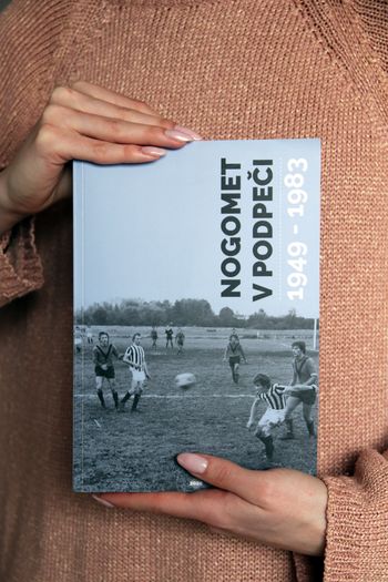 O Podpeškem nogometu 