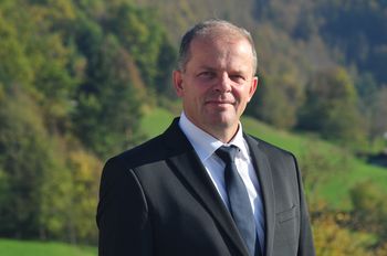 Epidemija koronavirusa pojenjuje. Kako naprej v lokalnem okolju? Epidemija koronavirusa pojenjuje. Kako naprej v lokalnem okolju?