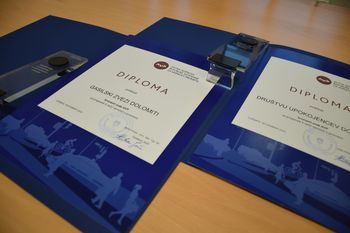 Prostovoljci DU Dobrova in GZ Dolomiti prejeli priznanje