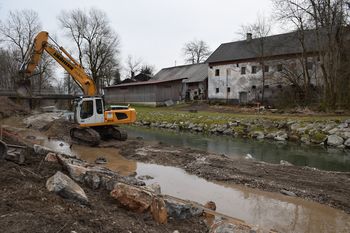 Protipoplavno urejanje porečja Gradaščice na Šujici