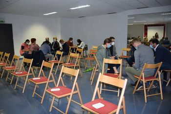 Društva in javni zavodi so na srečanju predstavili predloge za nadaljnji razvoj športa v občini Dobrova - Polhov Gradec