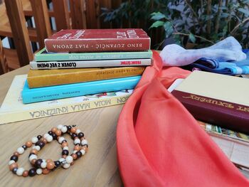 Izmenjevalnica oblačil, obutve, knjig