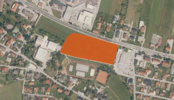 Javna dražba zemljišča za poslovno stanovanjsko gradnjo v Šempetru v Savinjski dolini