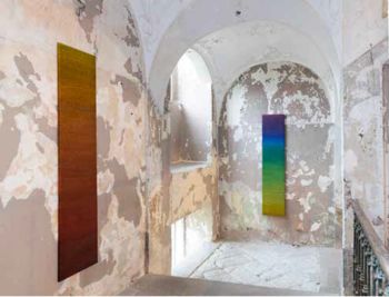 Javno vodenje po razstavi Dialog: živo-neživo