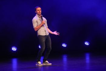 Špas teater: Kriza srednjih let