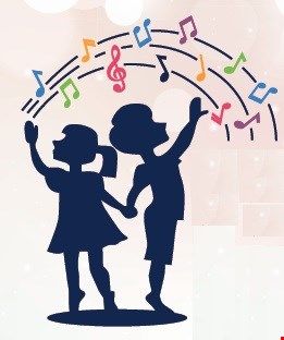 Otroci pojejo slovenske pesmi in se veselijo