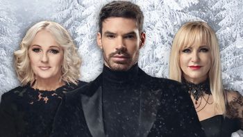 PRAZNIČNA ZGODBA: Matjaž Kumelj, Nuša Derenda, Alenka Godec