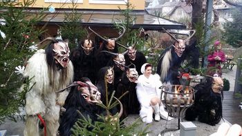 "Miklavž 2014 »Krampusov tek in sprevod« 