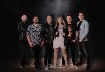 Silvestrovanje na prostem s skupino Blue Planet 