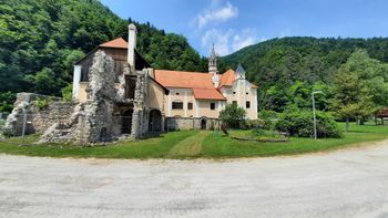 Društvo upokojencev na izletu - Šentjur in Jurklošter Društvo upokojencev na izletu - Šentjur in Jurklošter