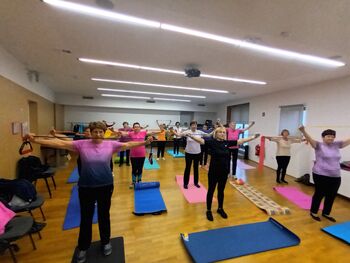 Z gibanjem do vitalnosti – pridružite se telovadbi za aktivno staranje!