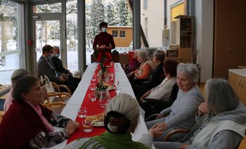 Topli praznični obiski