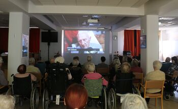 Posnetek koncerta ob 90. jubileju častnega občana Jožeta Leskovarja