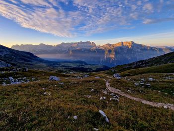 MONTAŽ 2753m