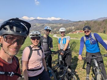 S kolesi med drameljske gorce