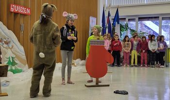 GLEDALIŠKA PREDSTAVA ROKAVIČKA