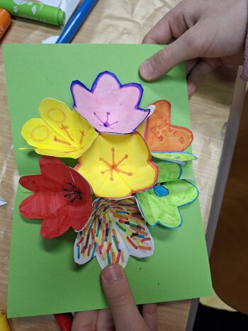 POČITNICE V KNJIŽNICI