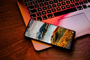 Vabimo vas na izobraževanja s področja uporabe pametnega telefona, računalnika in sodobnih digitalnih orodij