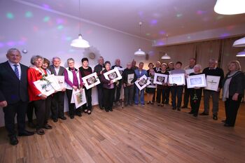 DECEMBRSKO SREČANJE Z JUBILANTI