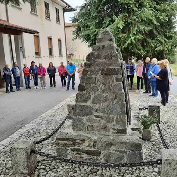 POHOD PO POTI MIRU POHOD PO POTI MIRU