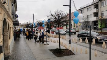 Video novica: Miklavževa darila v Žalcu in njegov obisk otrok v Galiciji