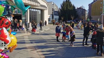 Video novica: Otroško pustno rajanje v Žalcu 