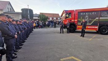 Šempetrski gasilci z novim sodobnim gasilskim vozilom