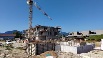 Video novica: V Žalcu gradijo stanovanja za starejše