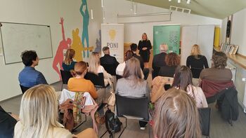 Video novica: V projektu PONI z usposabljanjem pričela že peta skupina