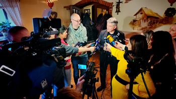 Video novica: Žalski župan Janko Kos je na srečanju z novinarji napovedal, da se bo potegoval za poslanski mandat.