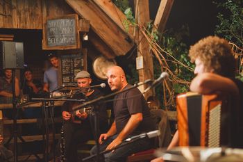 ŠTALA NA RANČU MRCINA - MR-CI-NAAA