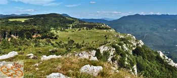 Nad deželo, na bližnjem razgledišču