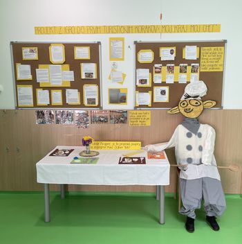 Z IGRO DO PRVIH TURISTIČNIH KORAKOV V VRTCU PRI OŠ KRMELJ