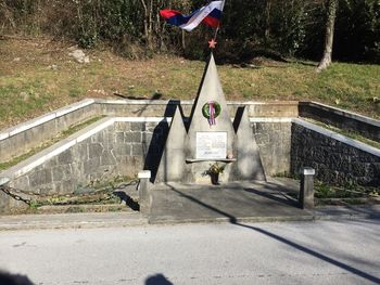 Ob dnevu padlih krajanov leta 1945 v Desklah