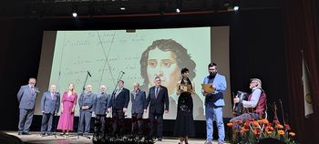 PONOSNI IN HVALEŽNI z "OLTARJA GORENJSKE" PONOSNI IN HVALEŽNI z "OLTARJA GORENJSKE"