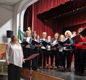 VESELJE, PRIZNANJA IN DRUŽENJE